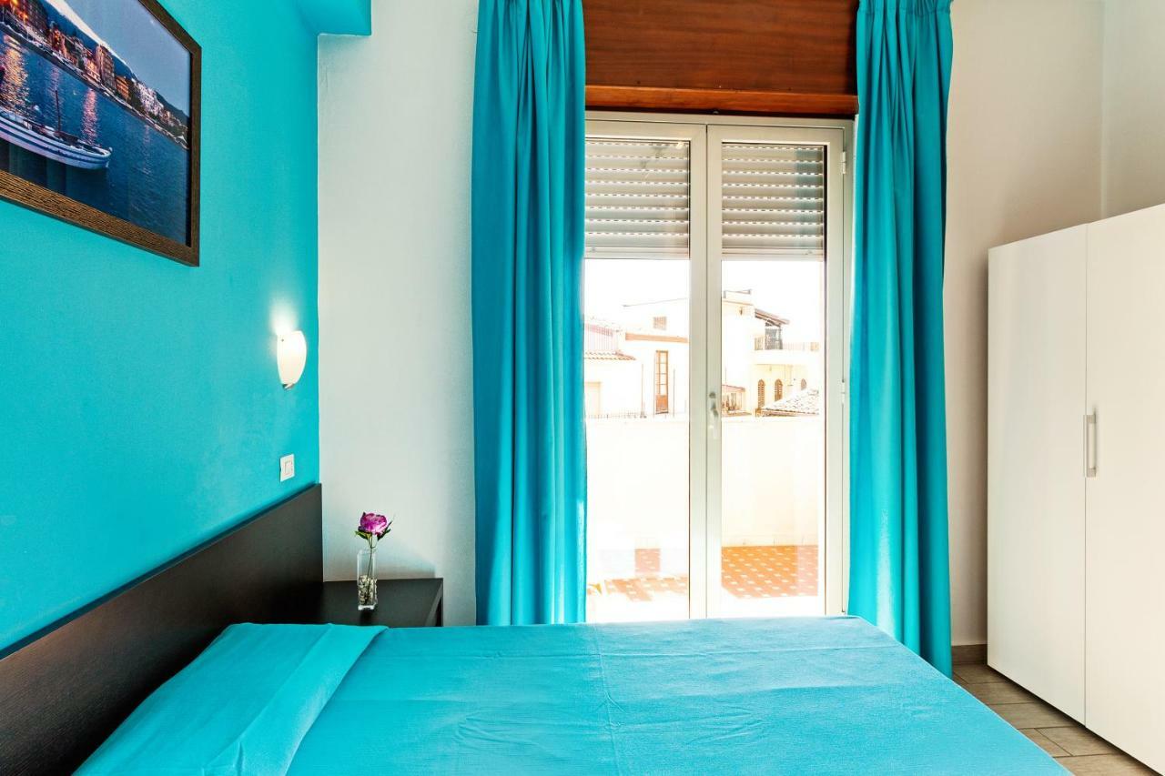 Seaview Terrace Sunny Apartment Джардіні-Наксос Екстер'єр фото