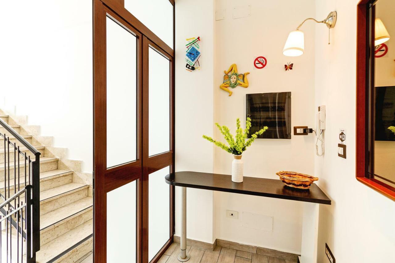Seaview Terrace Sunny Apartment Джардіні-Наксос Екстер'єр фото